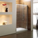 Bồn tắm đứng - giải pháp nới rộng không gian cho phòng tắm 1